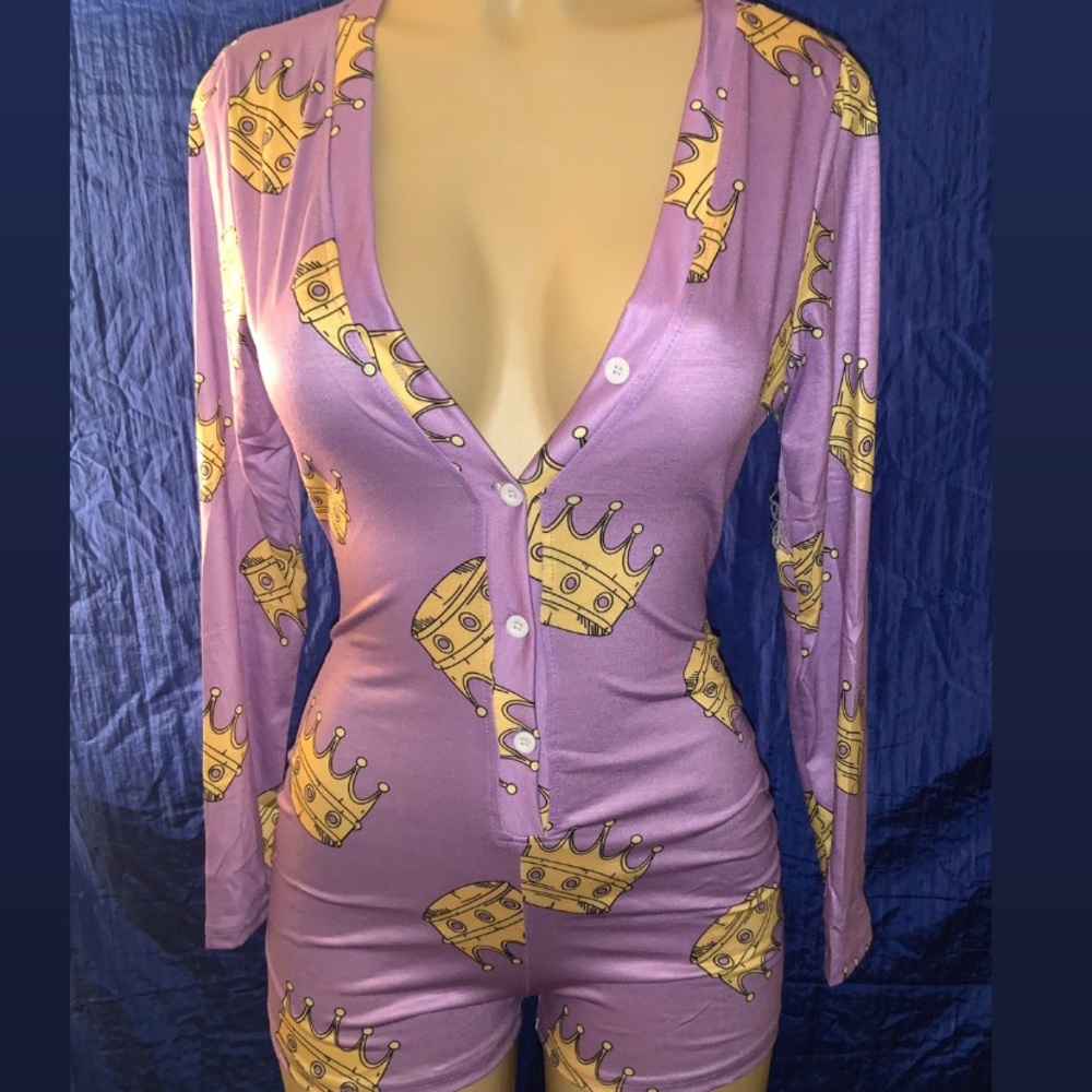 Onesie - Picture 1 of 3